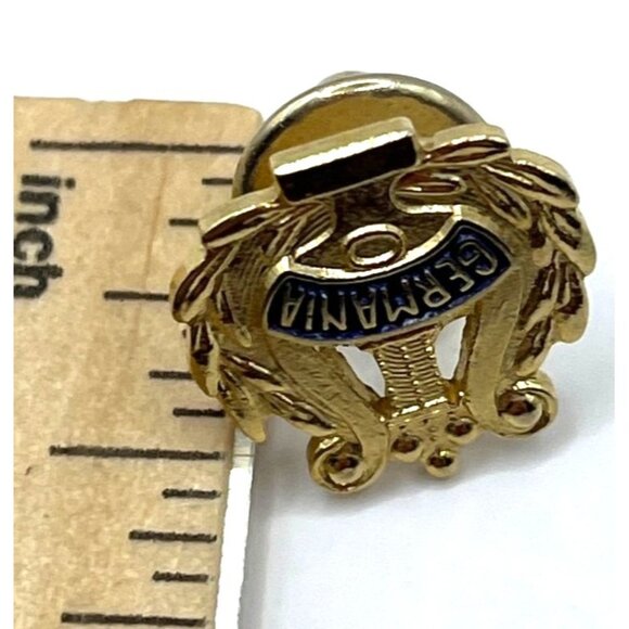 Vintage Germania Gold Lapel Pin Brooch With Laurel Wreath Design A9 - Picture 2 of 4